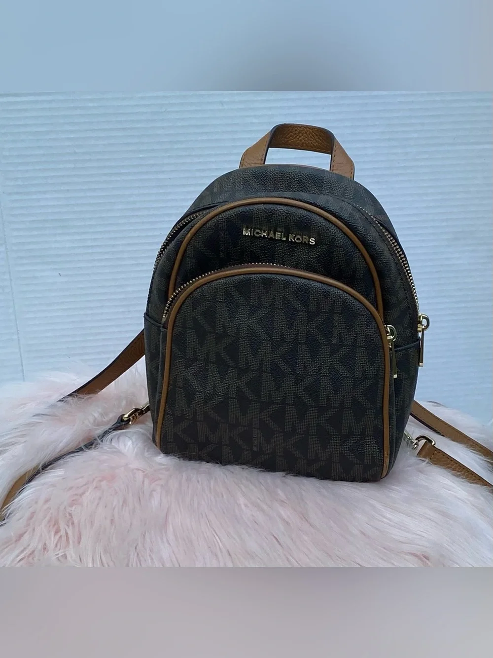 Michael Kors Brown MK Logo  iBackpack with Tan Accents🤎✨